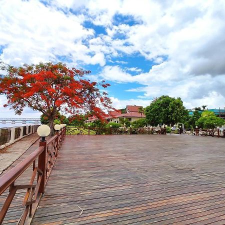 Attran Hotel Mawlamyine Exterior foto